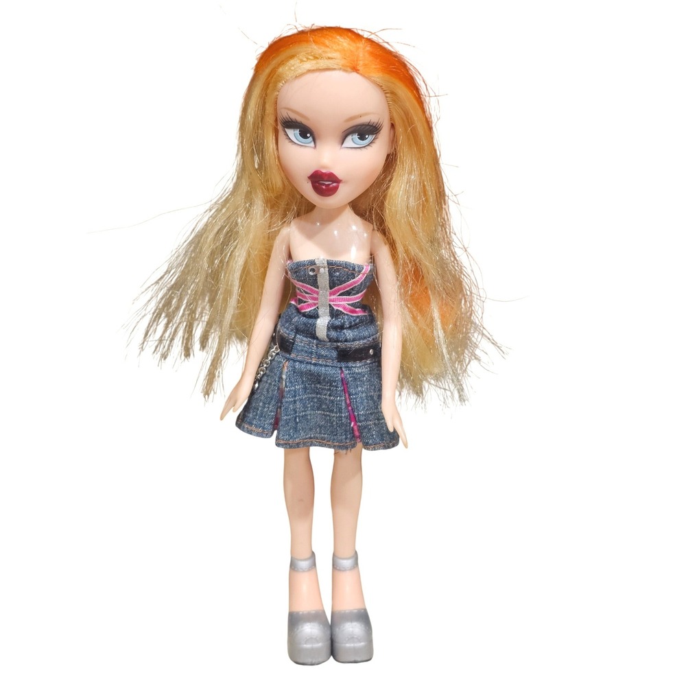 Bratz Cloe Pretty N Punk London Doll 2001 MGA Orange Hair Denim Dress Silver
